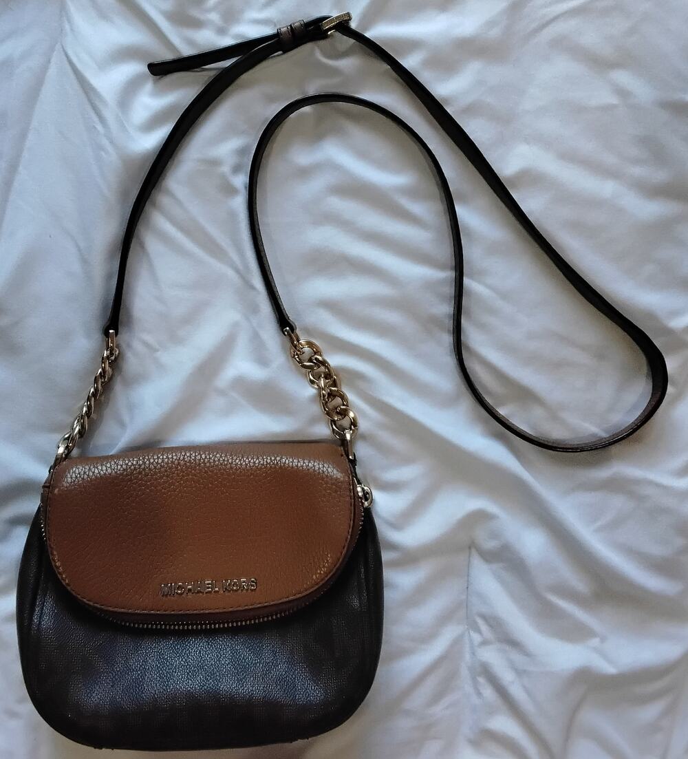 Michael Kors MK Signature Brown Crossbody Bag Gold Chain Tan Flap